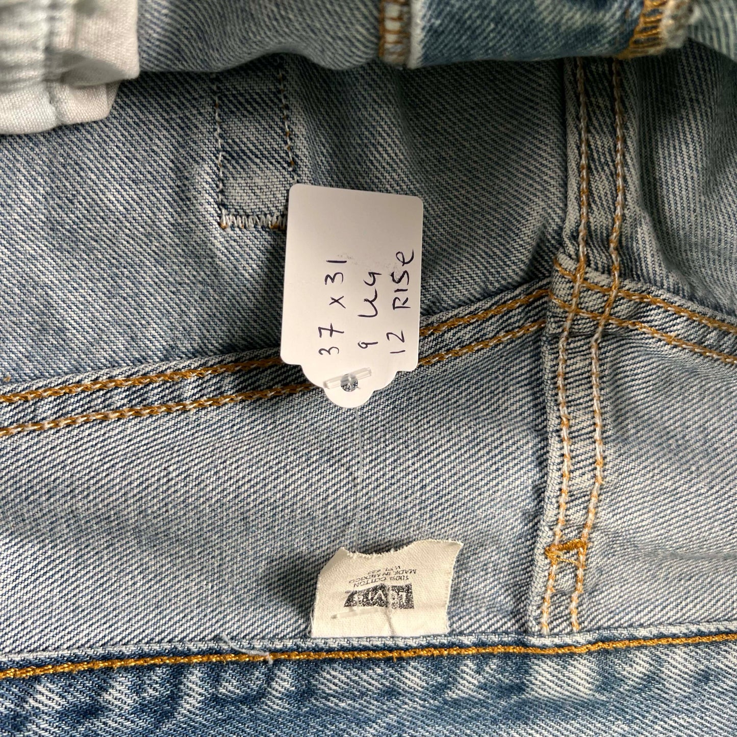00s Levi's 501 Denim- 37x31
