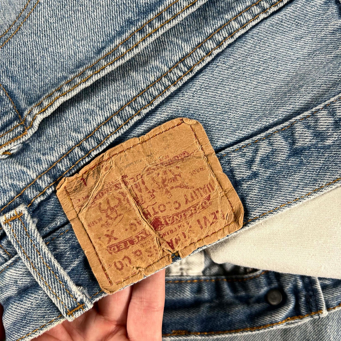 80s Nicely Thrashed Levi's 501 Denim- 30x34