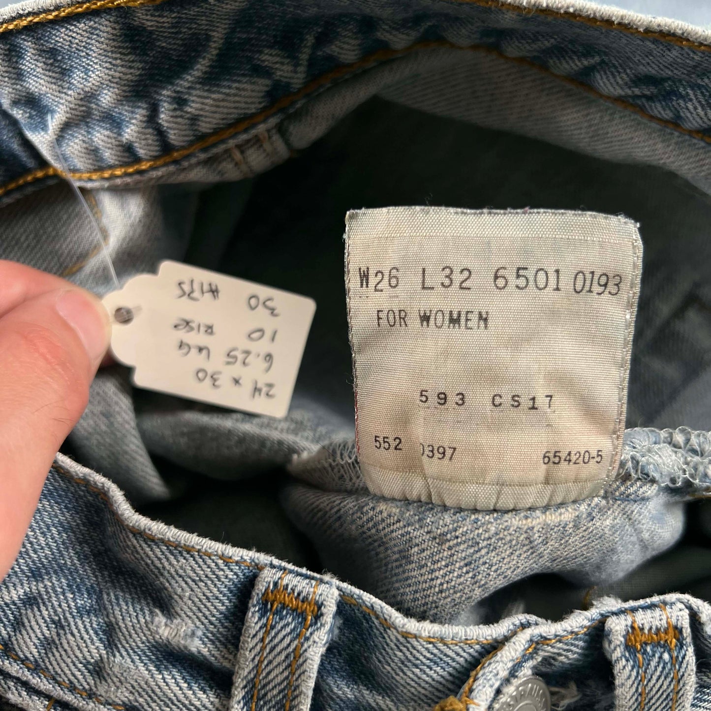 90s Levi's 501 Denim- 24x30