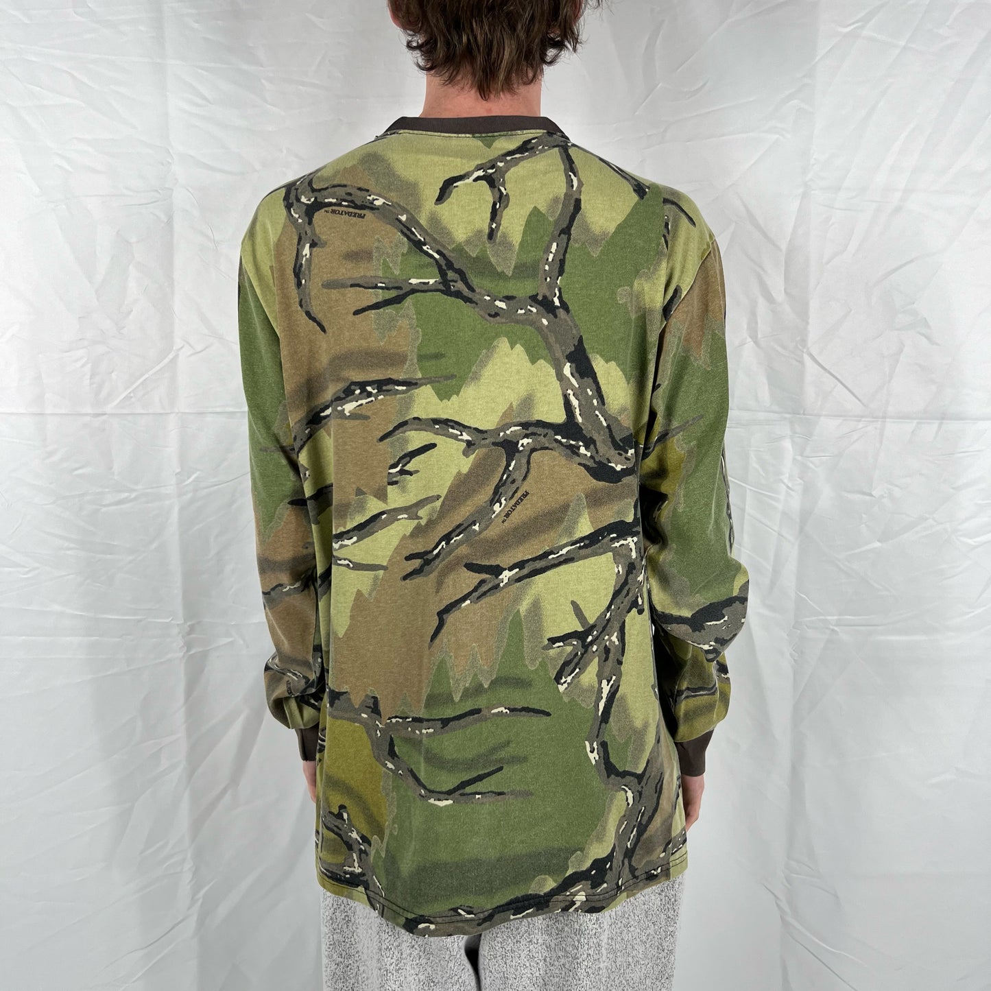 90s Predator Camo Long Sleeve Tee- L