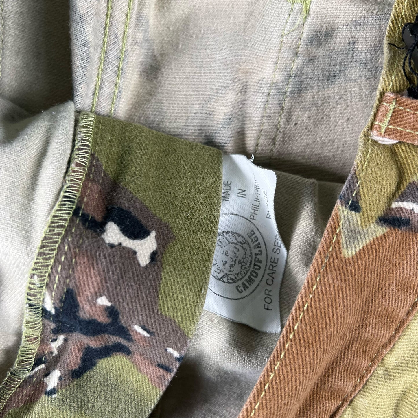 90s Baggy Predator Camo Cargo Pants- 34x31