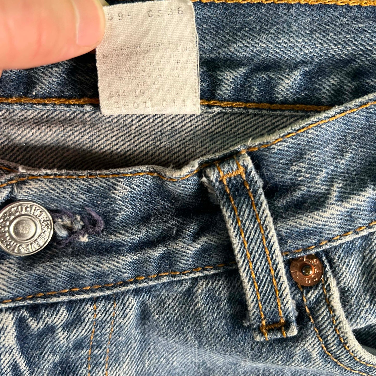 90s Levi's 2501 Denim- 29x29.5