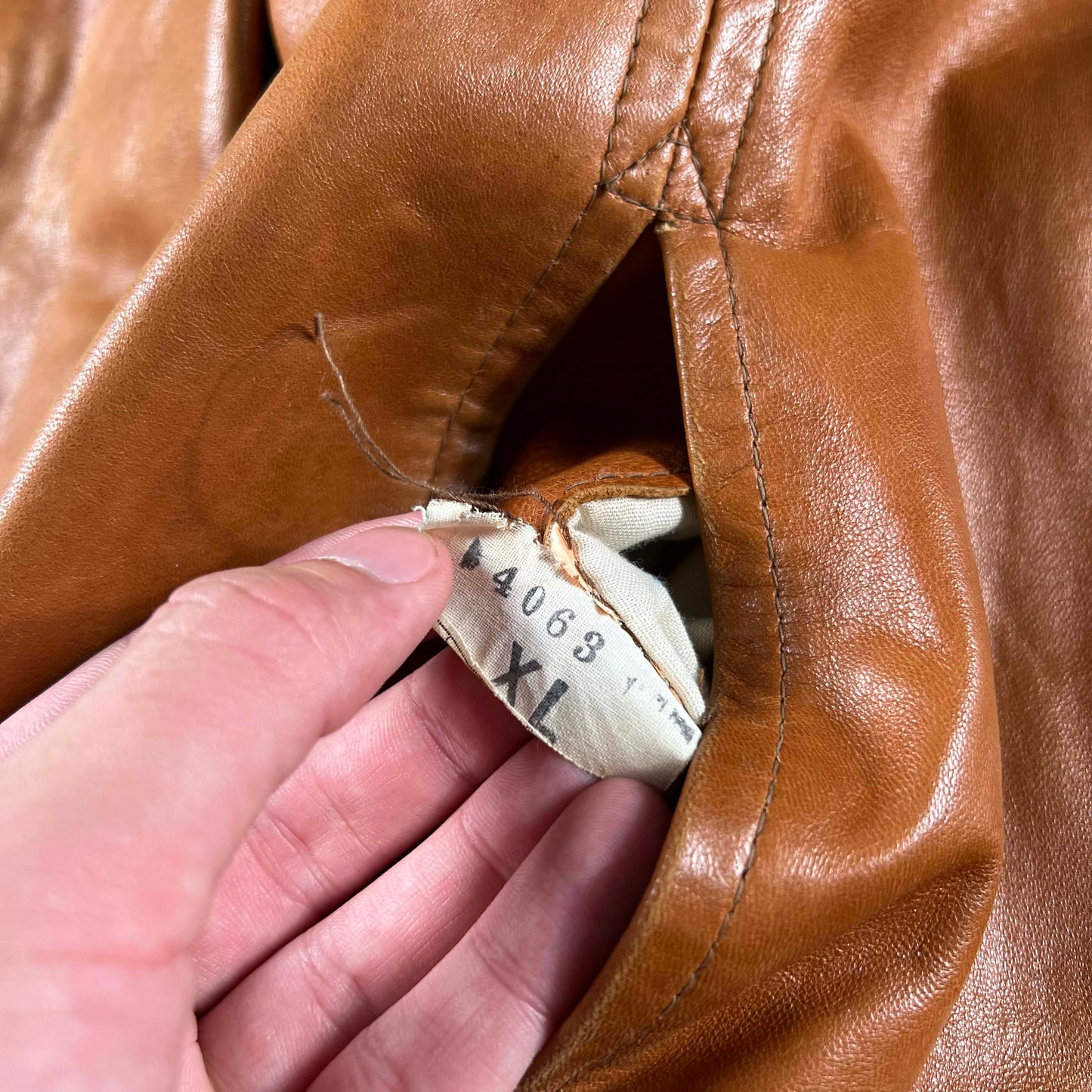 60s/70s Gorgeous Tan Leather Jacket- XL