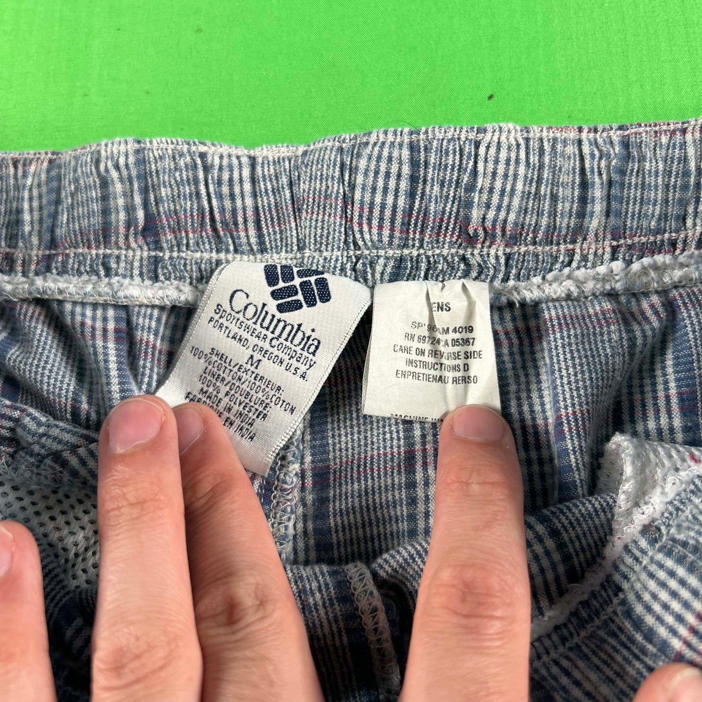 90s Columbia Plaid Cotton Shorts- M