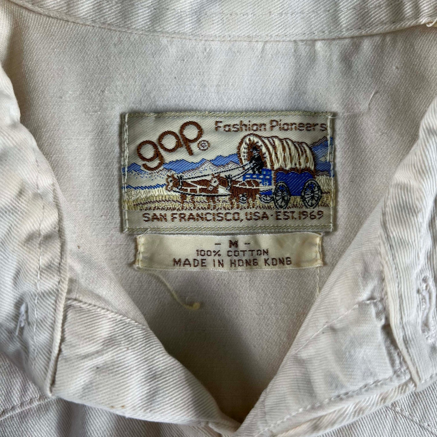 80s Gap Creme Cotton Pearl Snap Shirt- M