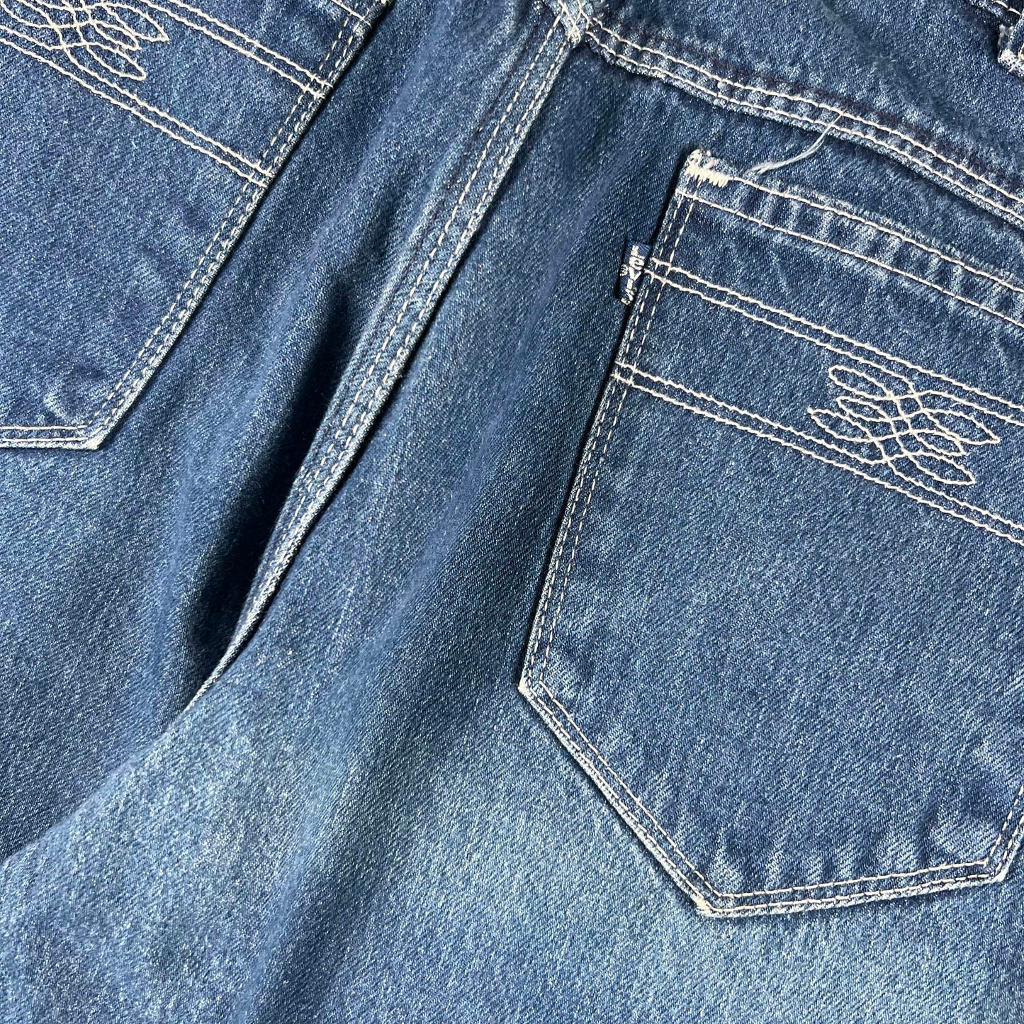 80s Levi's Movin' On Denim Flares- 32x30