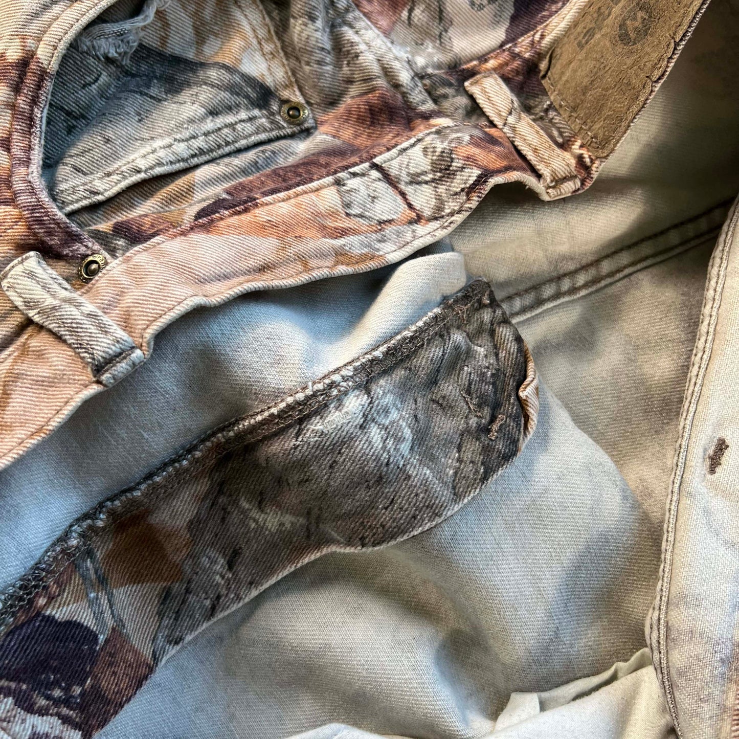 Wrangler Double Front Camo Denim- 38x25.5