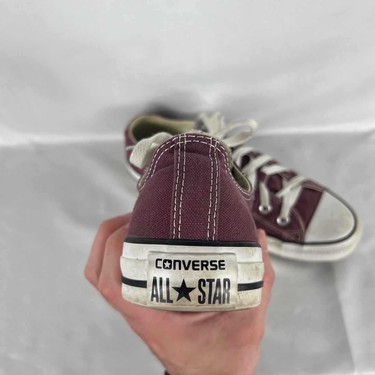 Plum Converse- M's 7, W's 8.5