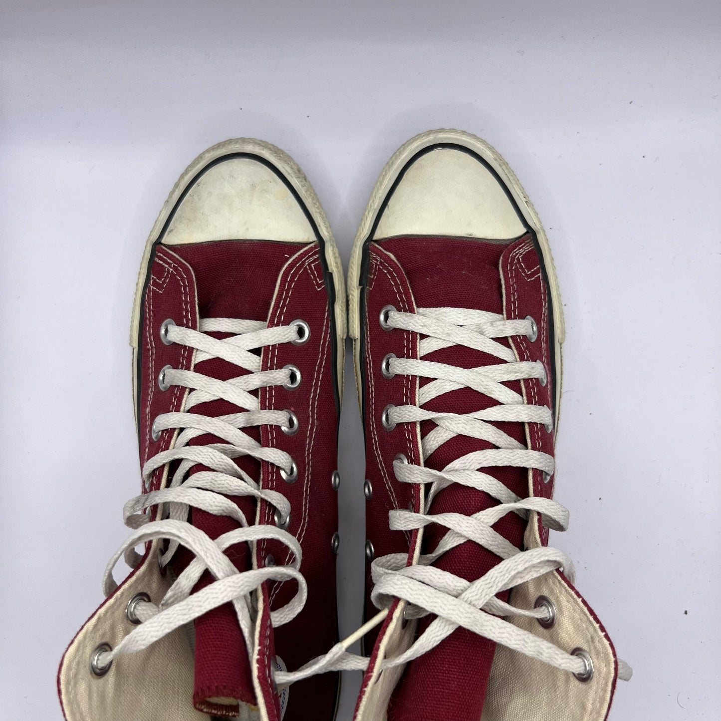 80s M in USA Burgundy Converse- M 9.5