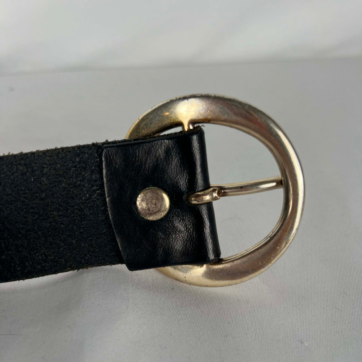 00s Round Buckle Gap Black Leather Belt- 32"-36"