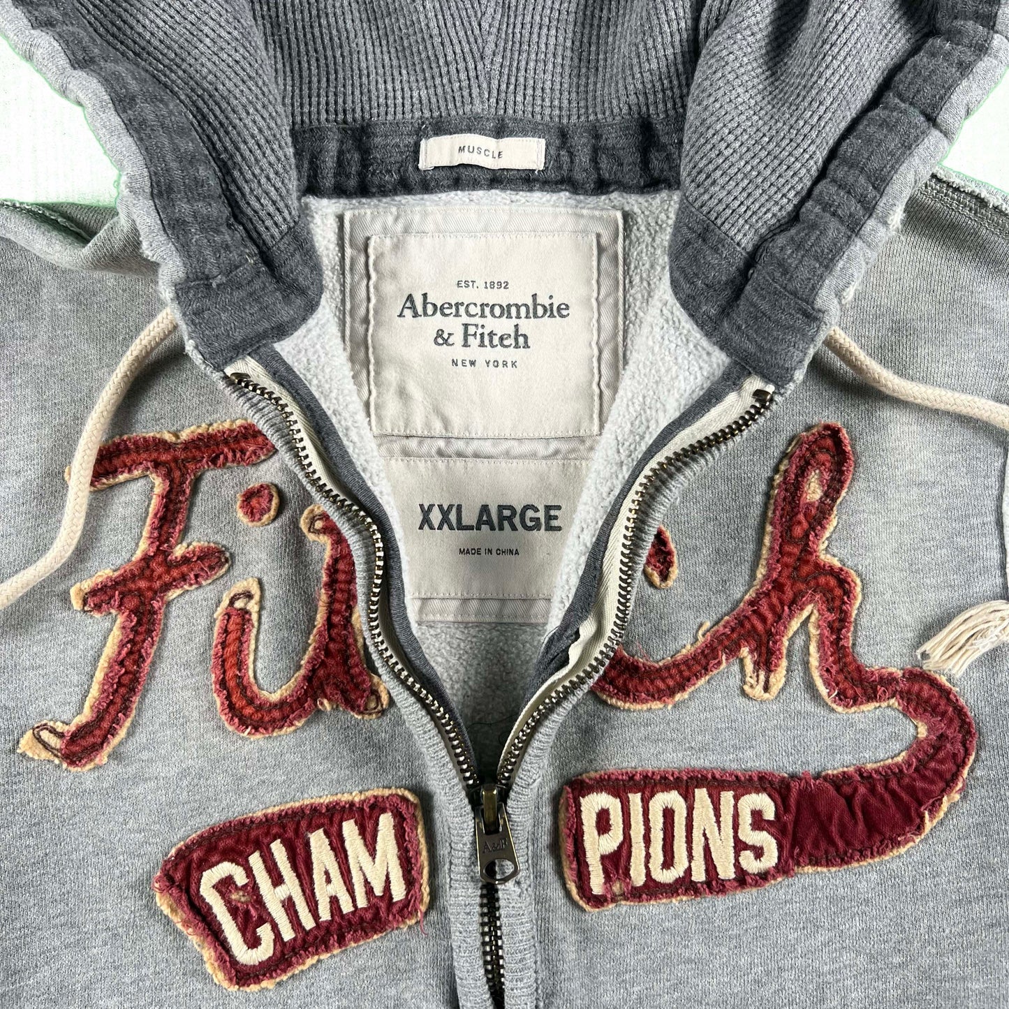 00s A&F 'Fitch Champions' Zip Up Hoodie- XL