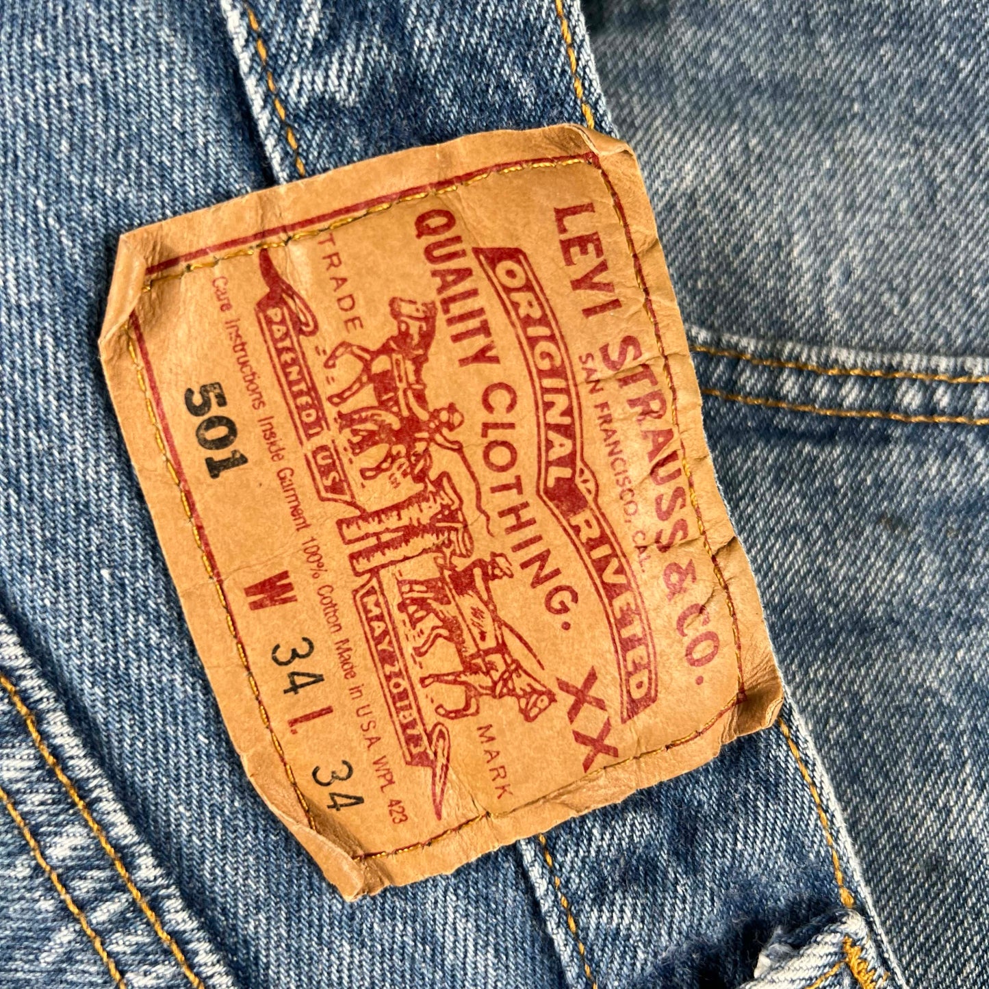 90s Levi's 501 Denim- 32x32
