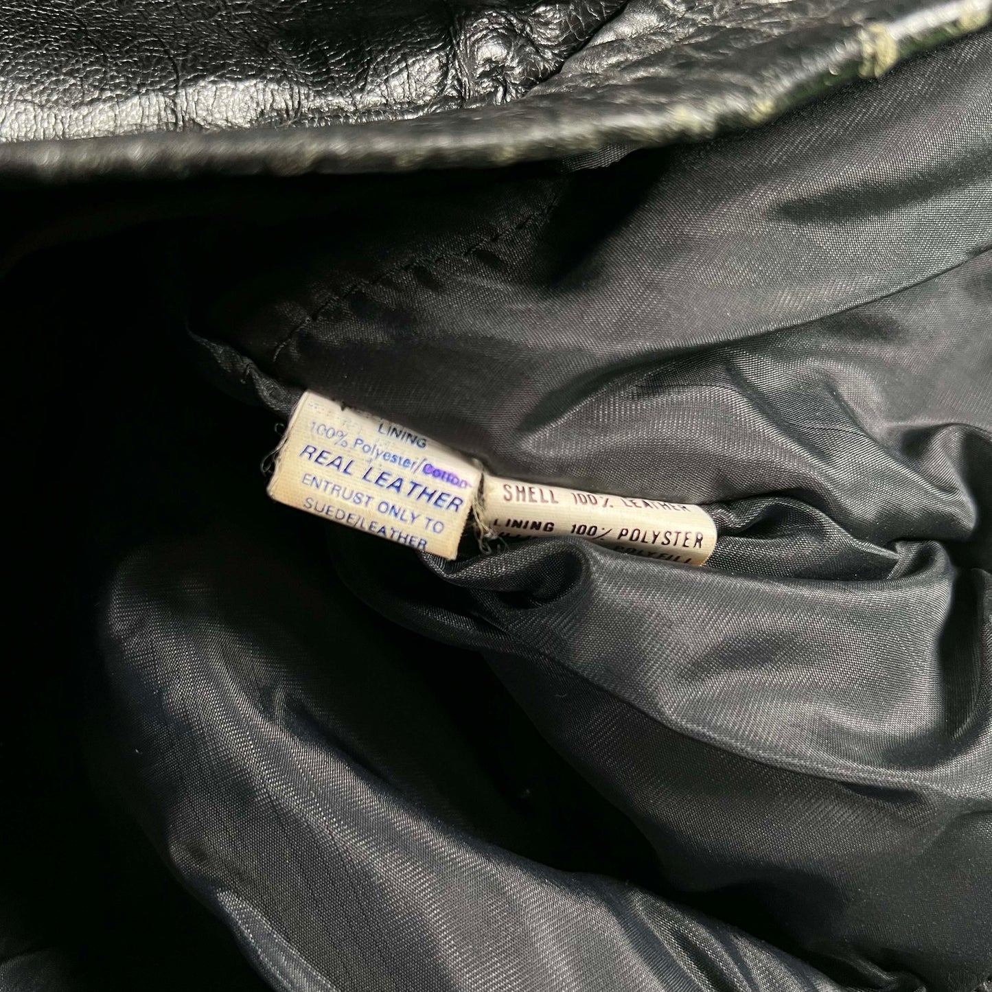 90s Black Leather A2 Style Bomber Jacket- L