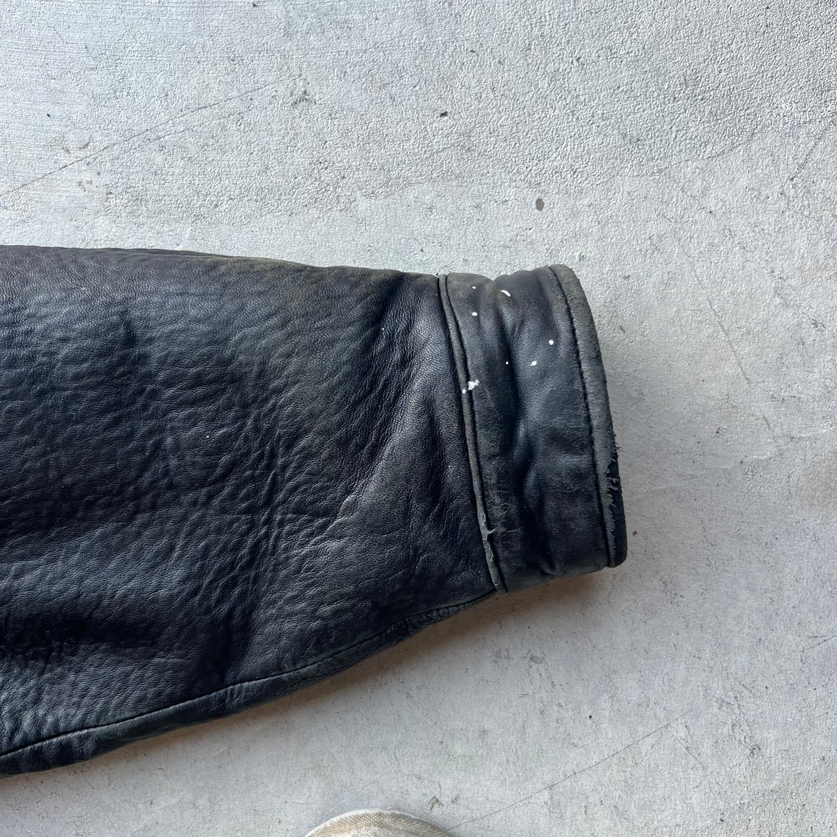 00s Patina Black Leather Jacket- XL