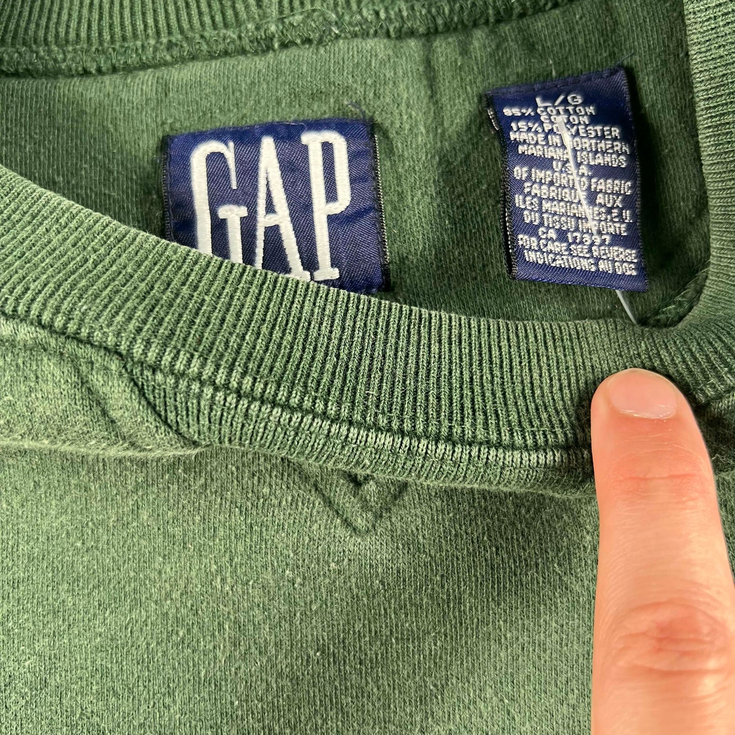 Vintage Gap Blank Sweatshirts- SELECT SWEAT
