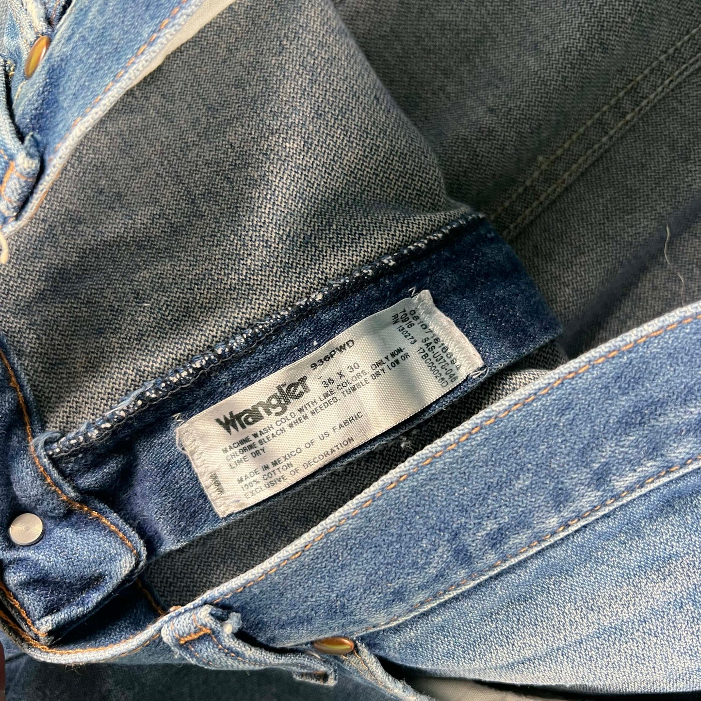 00s Wrangler Perfectly Worn Denim- 36x29