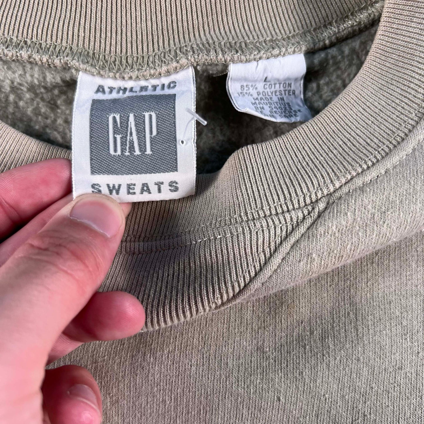 Vintage Gap Blank Sweatshirts- SELECT SWEAT