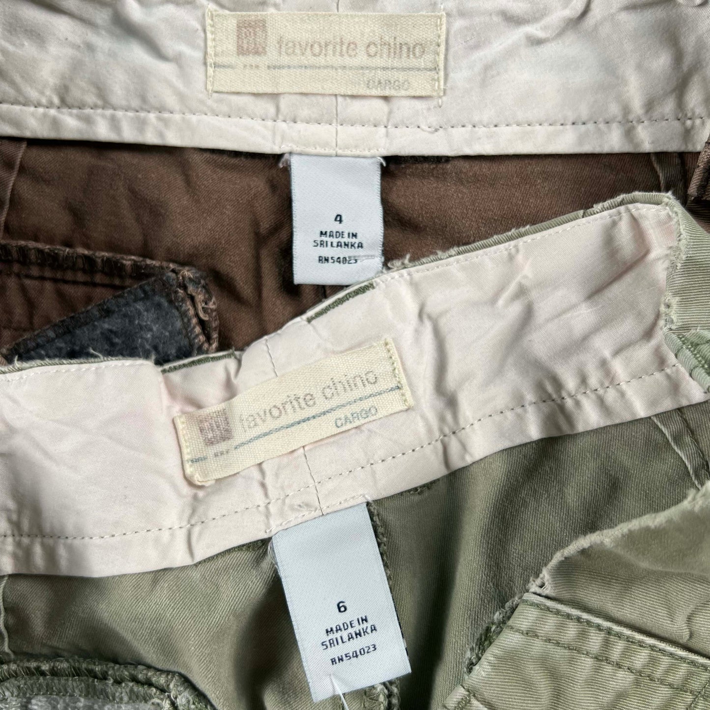 2007 Gap 'Favorite Chino' Cargo Shorts- SELECT PAIR