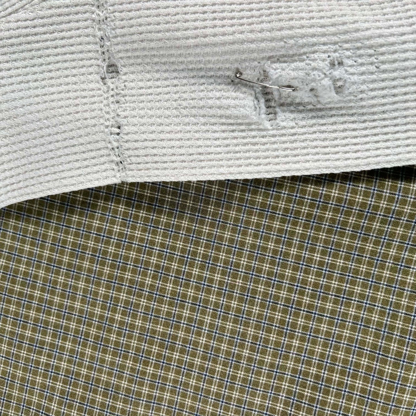 00s Old Navy Cropped Plaid Shirt & Waffle Knit Thermal- L