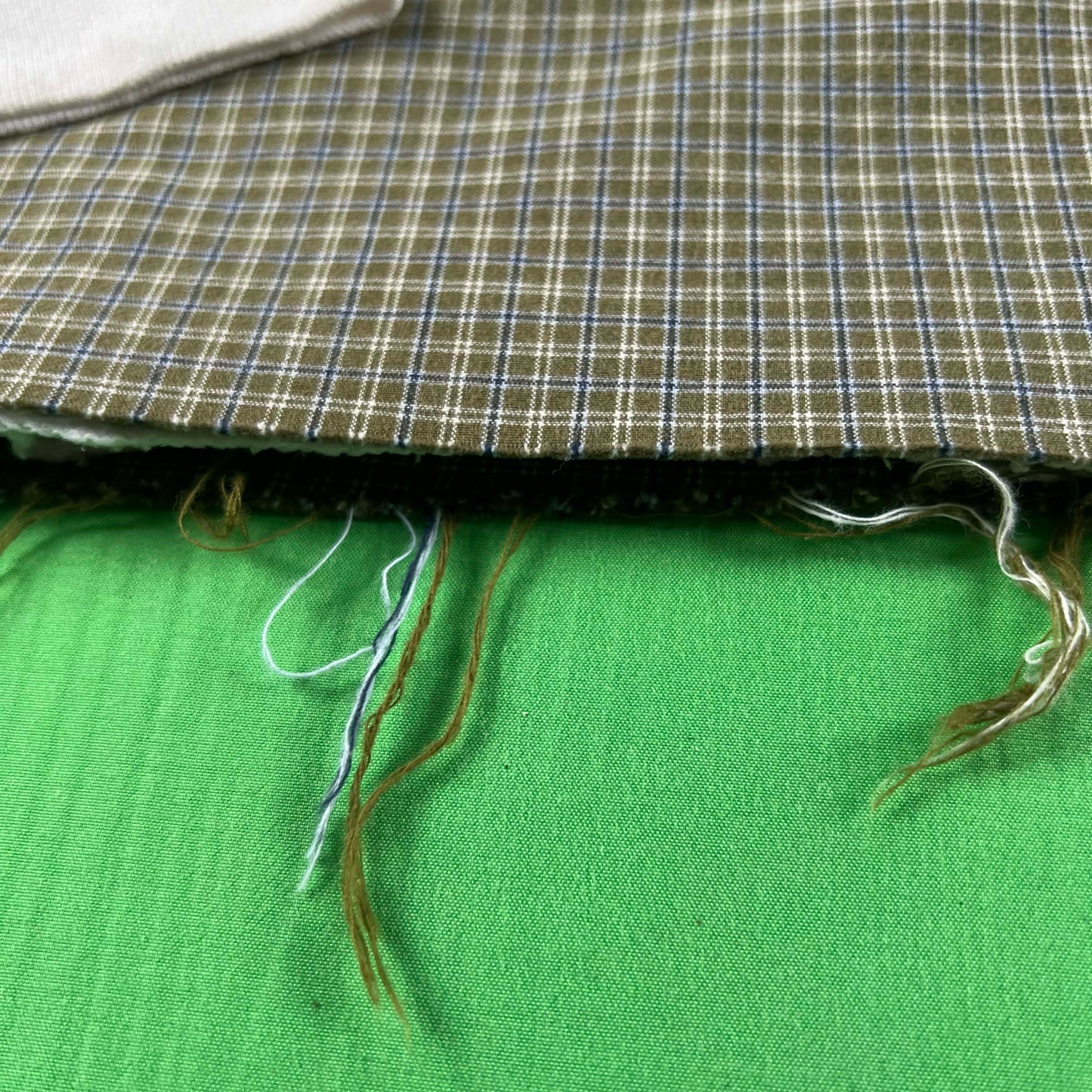 00s Old Navy Cropped Plaid Shirt & Waffle Knit Thermal- L