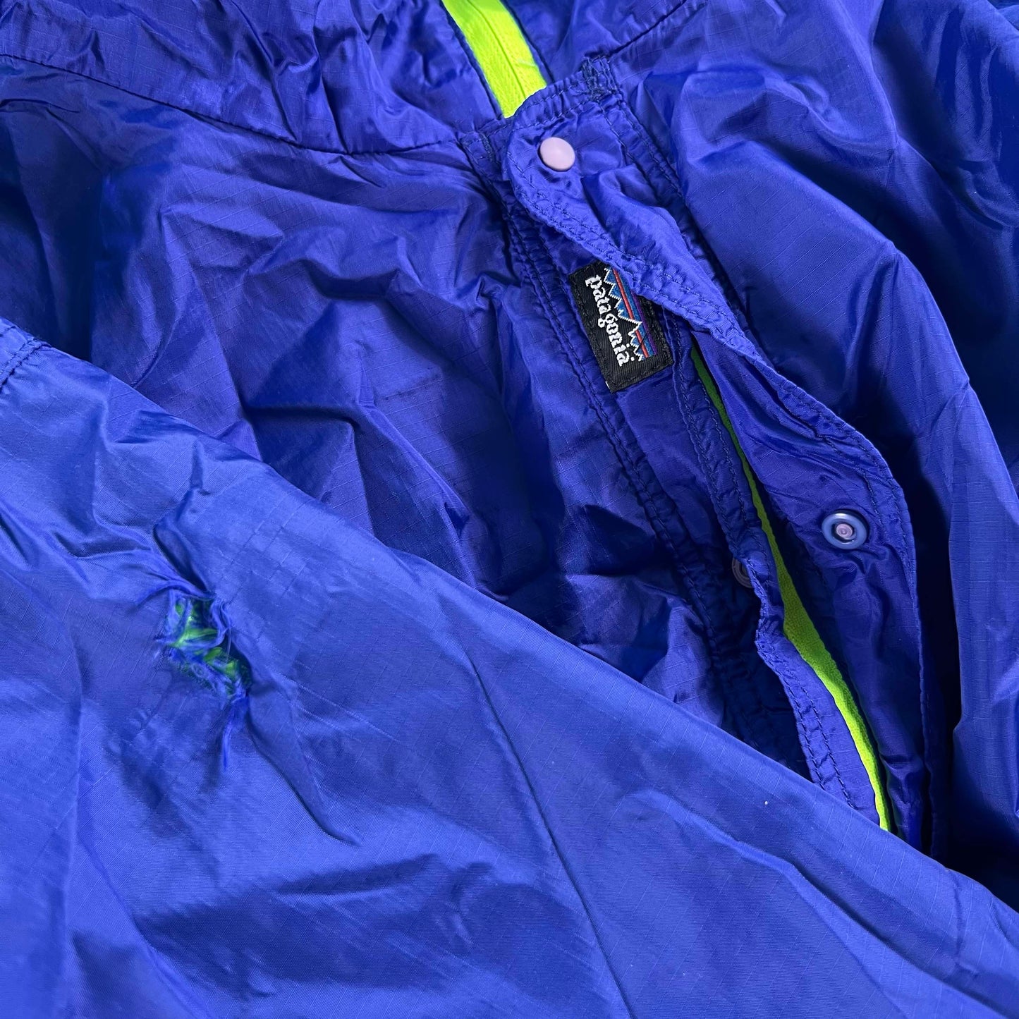 90s Patagonia Reversible Nylon Pullover- L