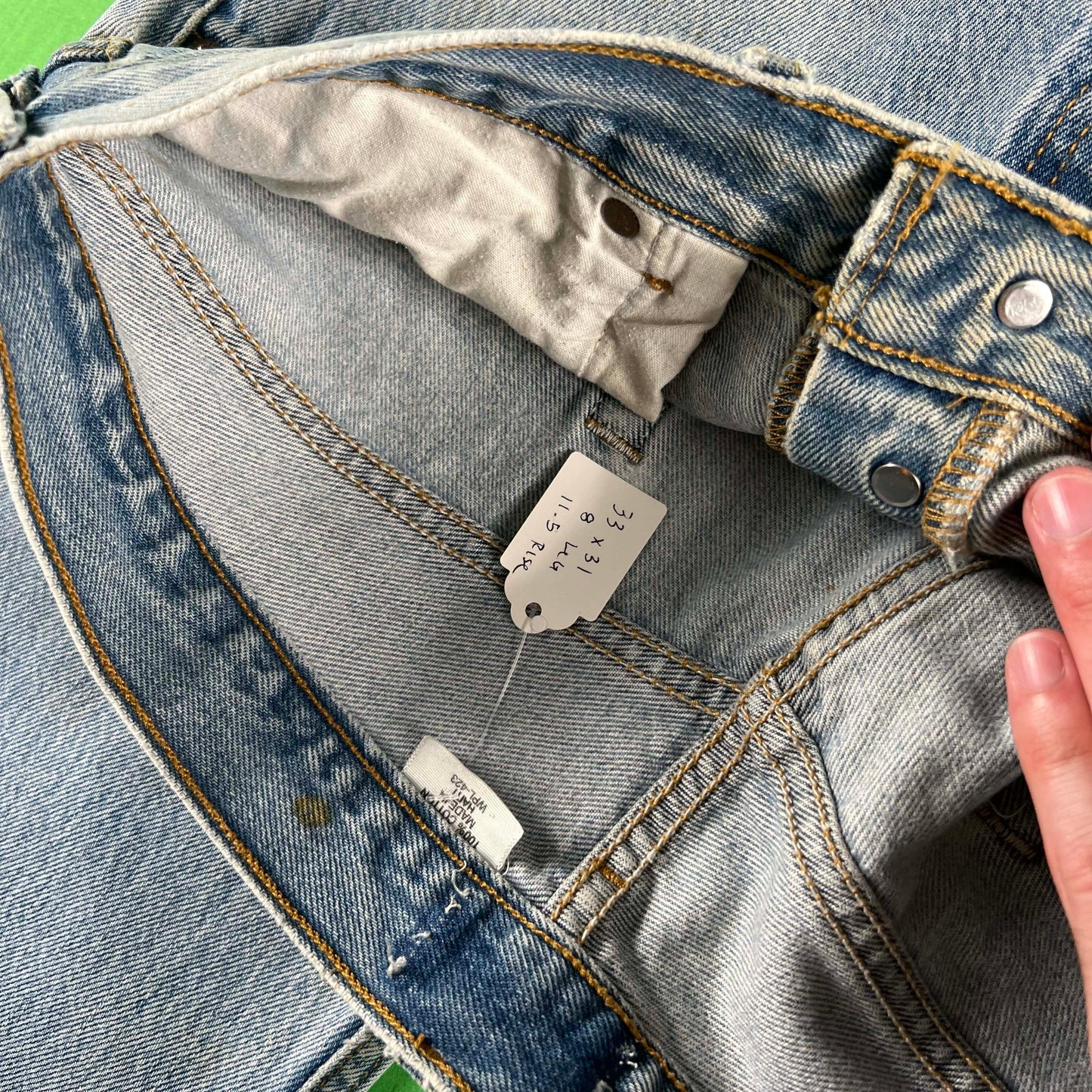 00s Nicely Thrashed Levi's 501 Denim- 33x31