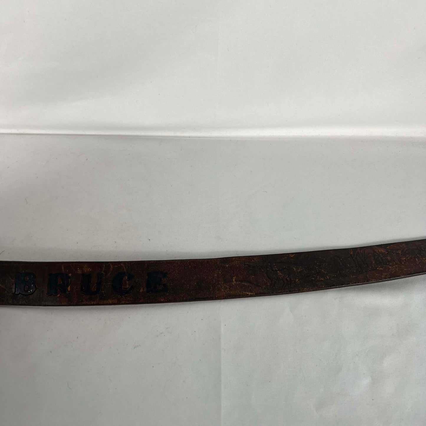 70s Silver Detailed Buckle Patina Brown Winter Scene Leather Belt- 33"-38"