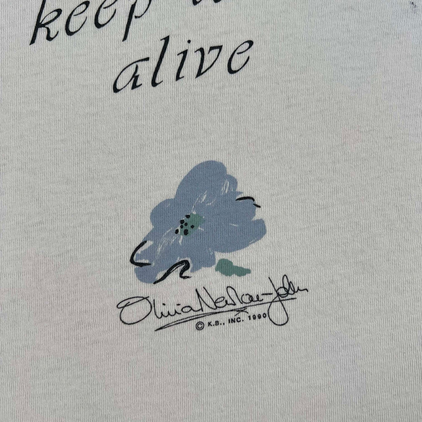 90s Floral 'be loving unto earth' Tee- L