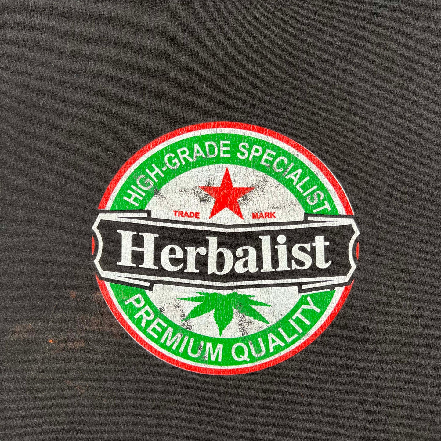 00s Herbalist Heineken Weed Tee- L