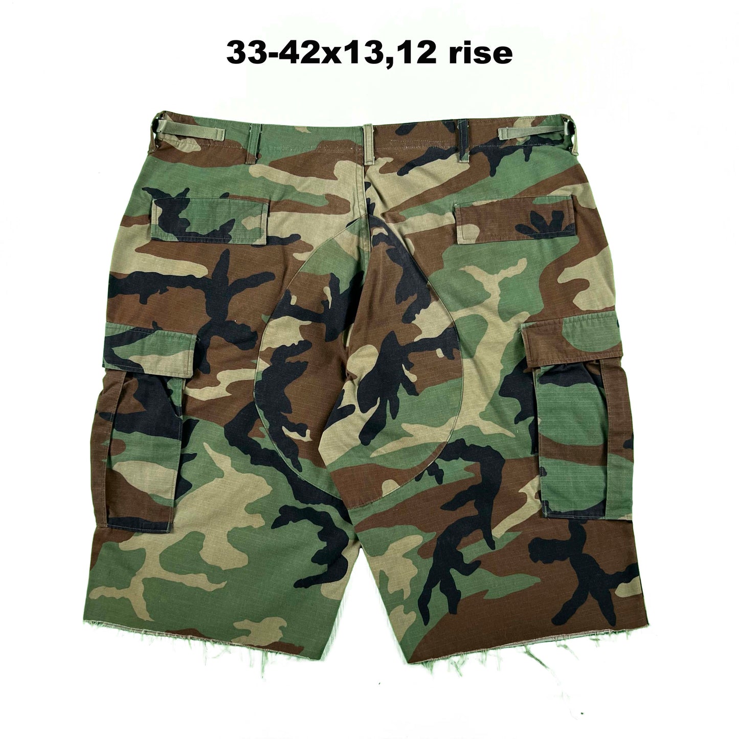 Vintage Chopped Baggy Army Camo Cargo Shorts- SELECT PAIR
