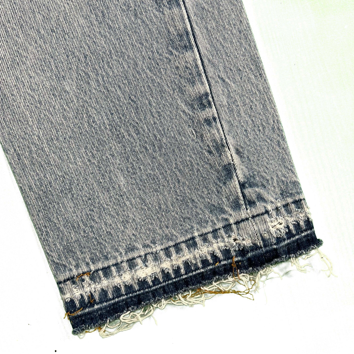 00s Levi's 501 Released Hem Light Wash Denim- 30x28