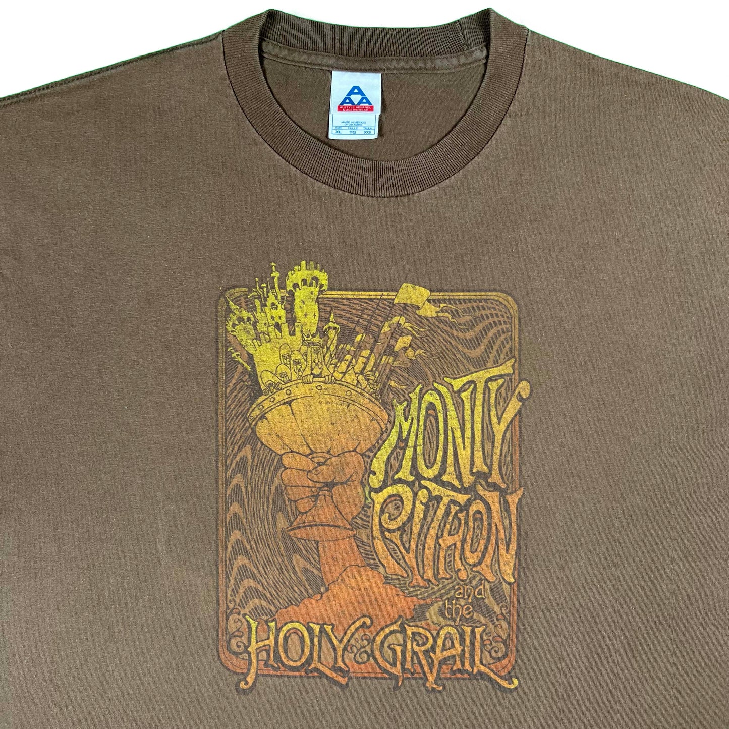 00s Monty Python and the Holy Grail Tee- XL