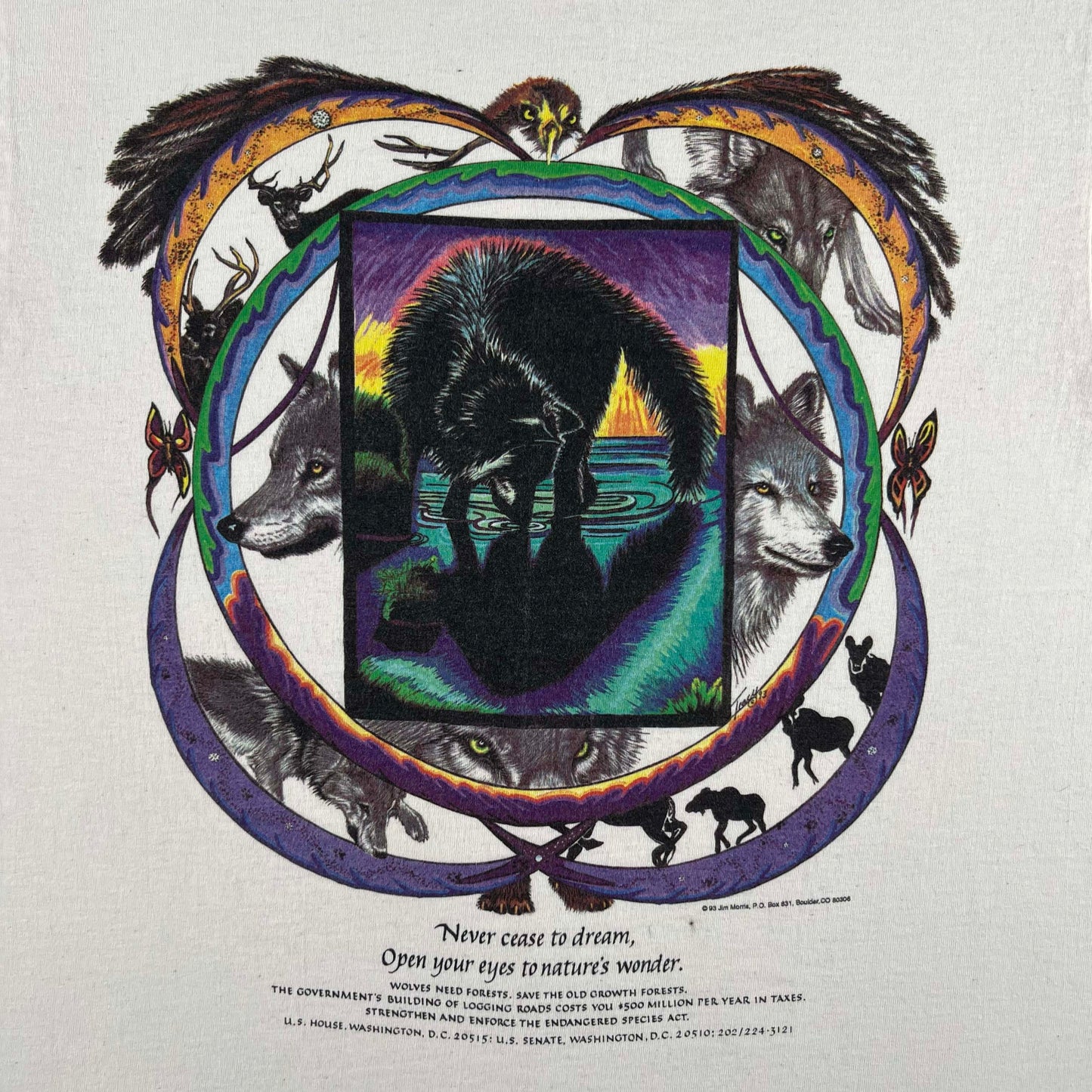 90s Save the Wolves Stunning Tee- M