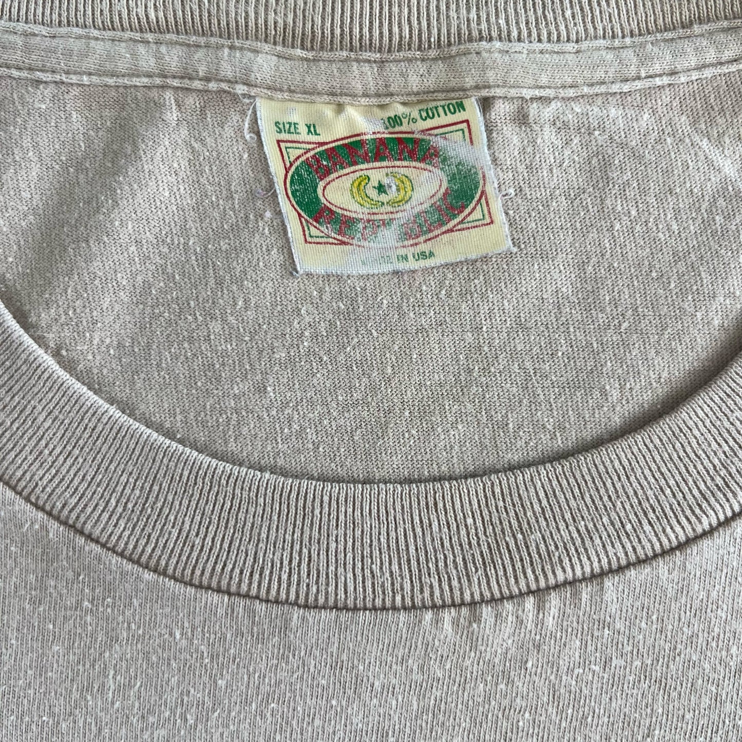 90s Banana Republic 'Minister of Propaganda' Tee- L