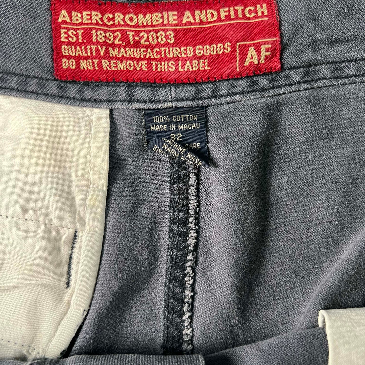 00s Sun Faded Abercrombie & Fitch Cargo Shorts- 32x9.5