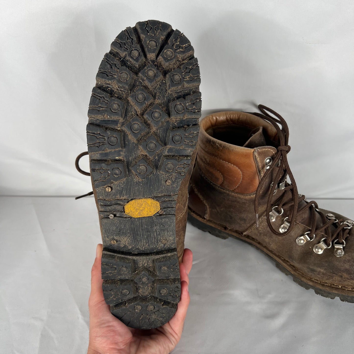 80s 'Colorado' Leather Hiking Boots- M's 11, W's 12.5