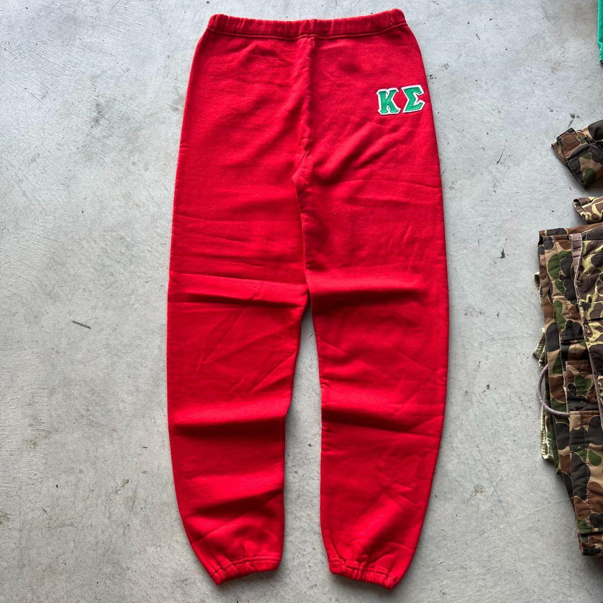 Vintage Russell Athletic Sweatpants- SELECT PANT