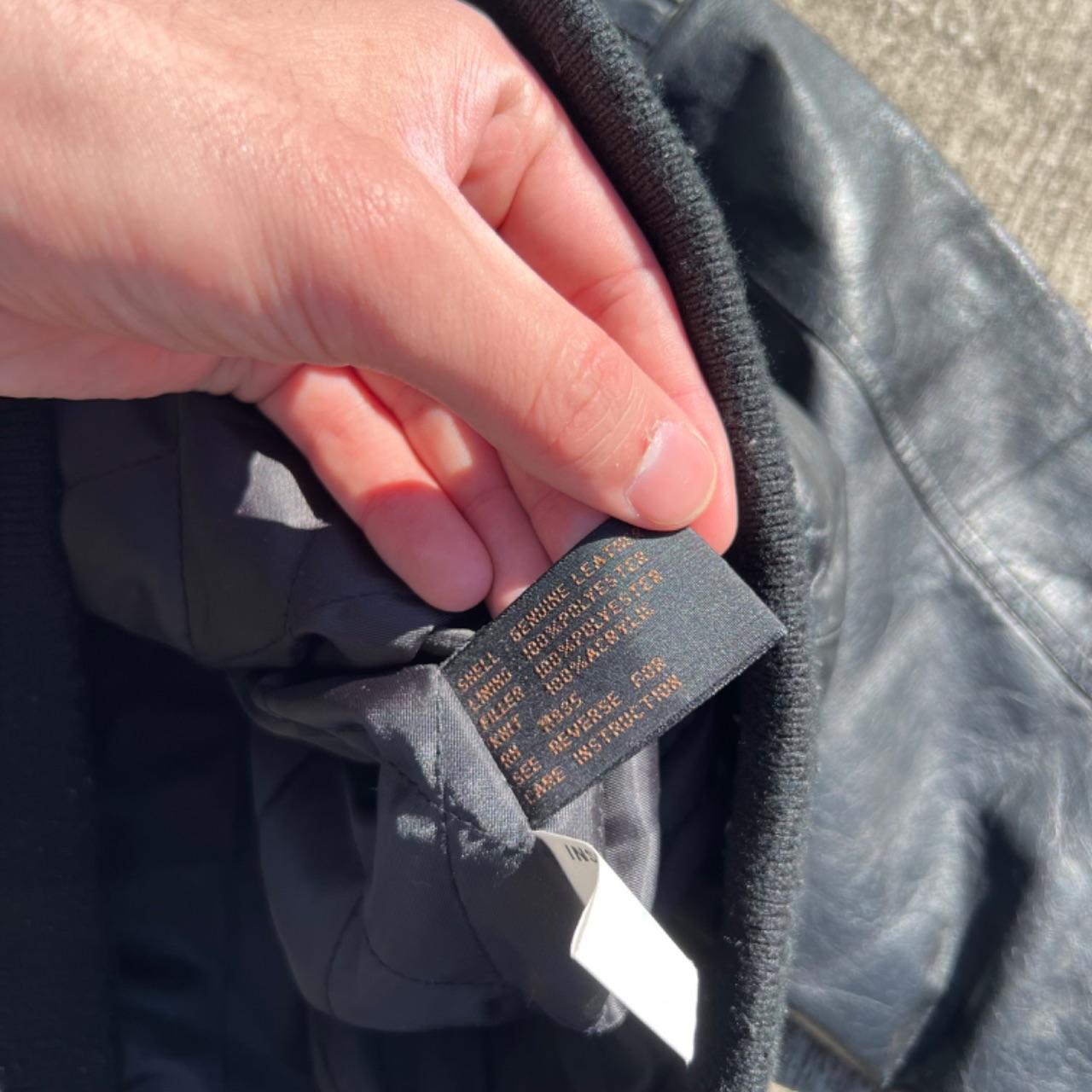 00s Boxy Black Leather Jacket- L