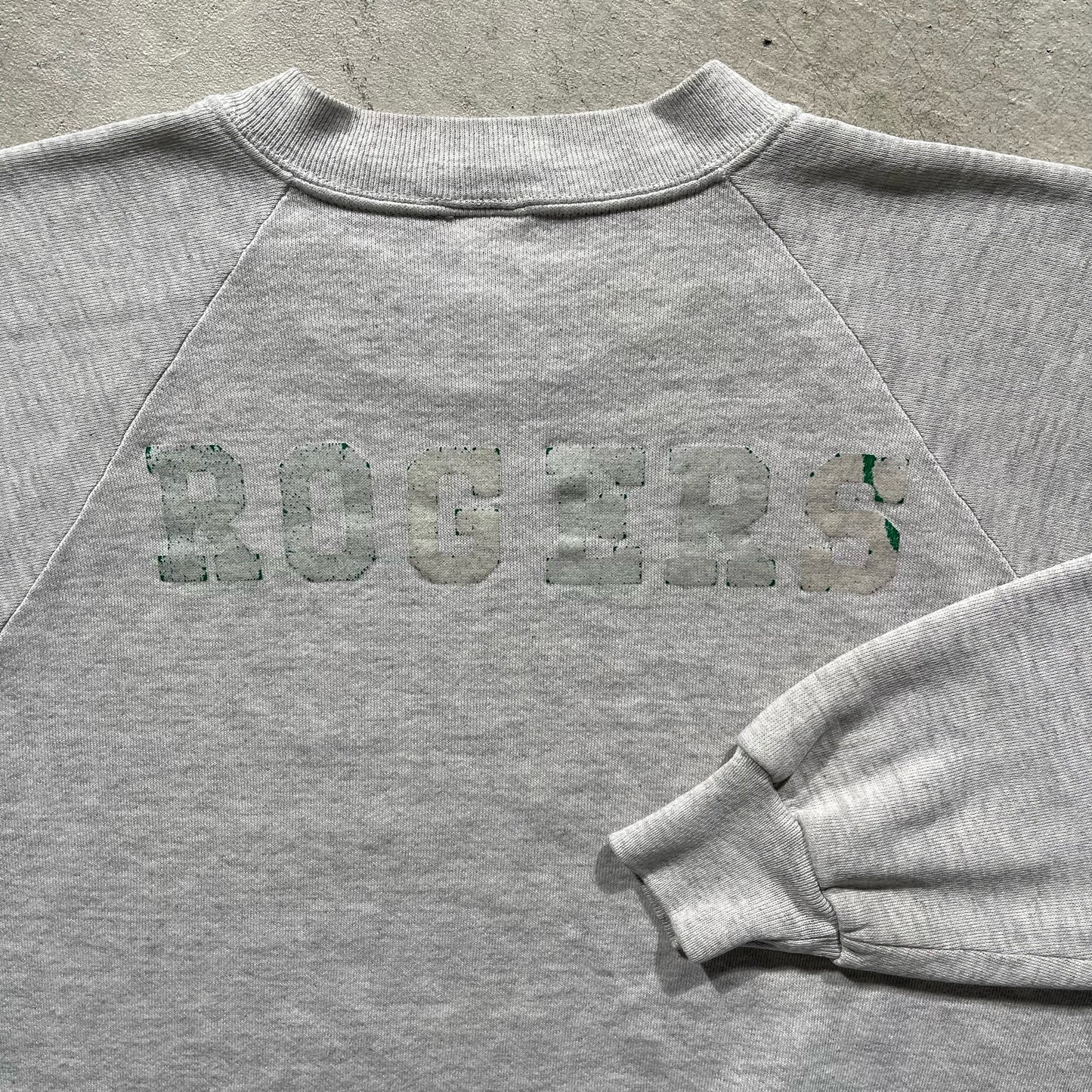 90s Raglan Cut Sweatshirt- M