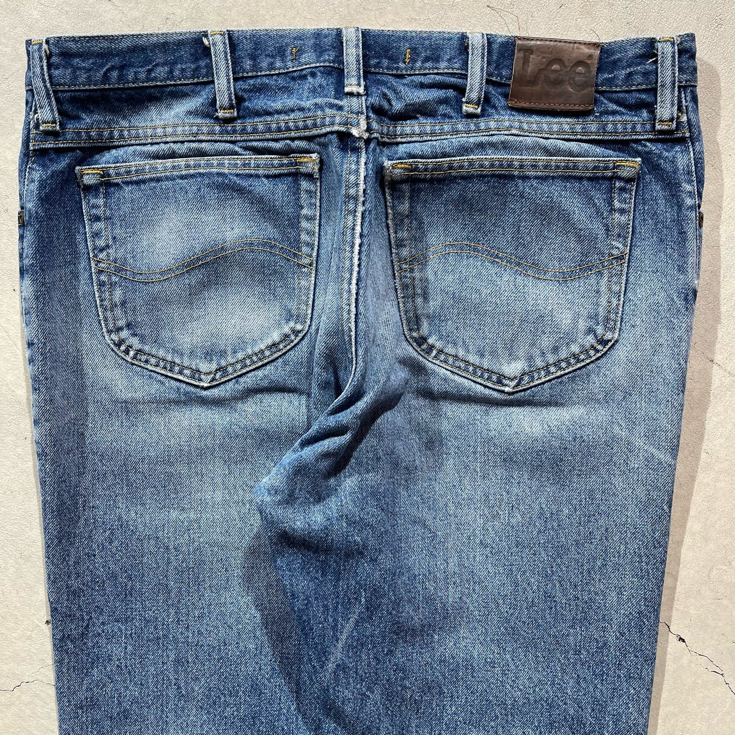 00s Distressed Lee Denim- 38