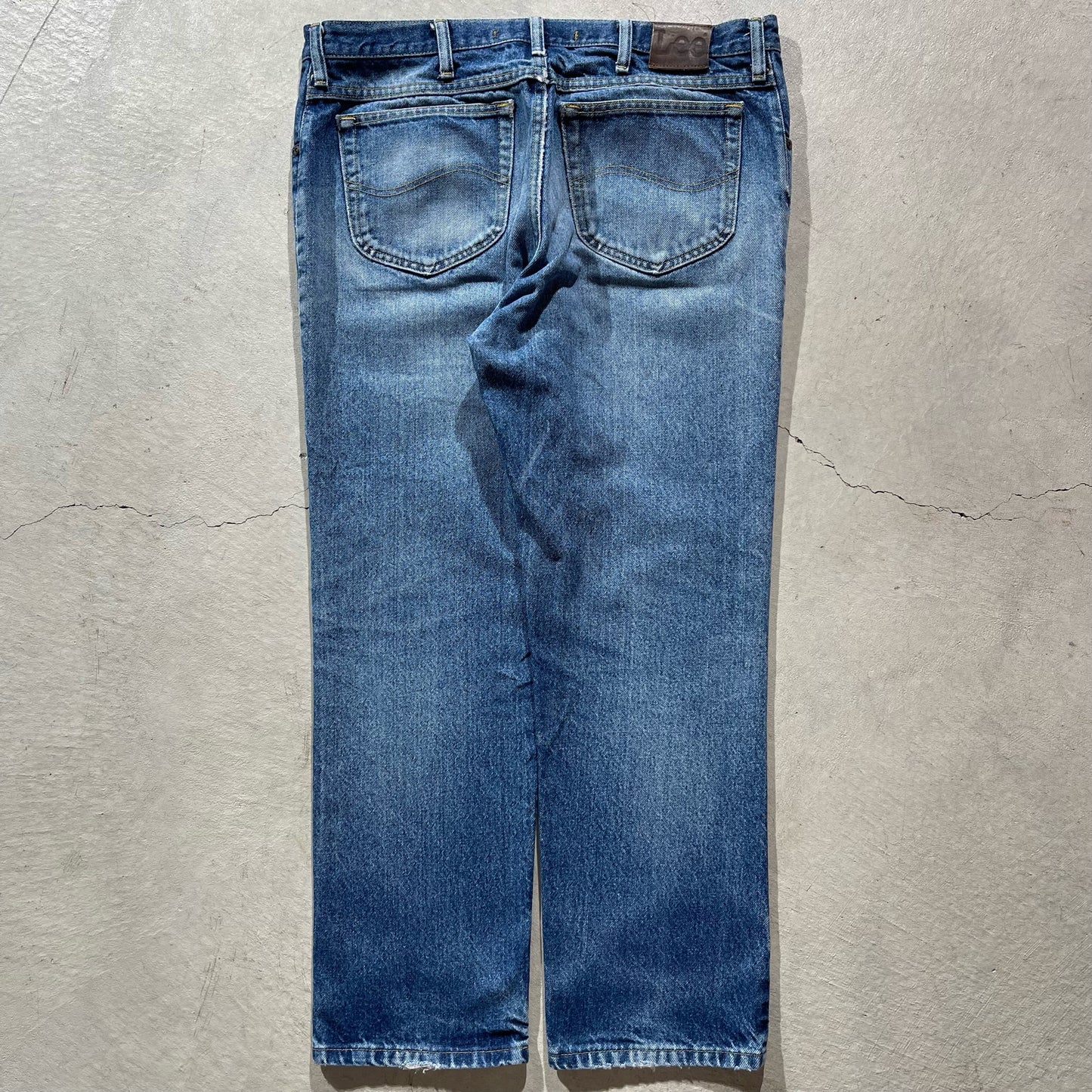 00s Distressed Lee Denim- 38