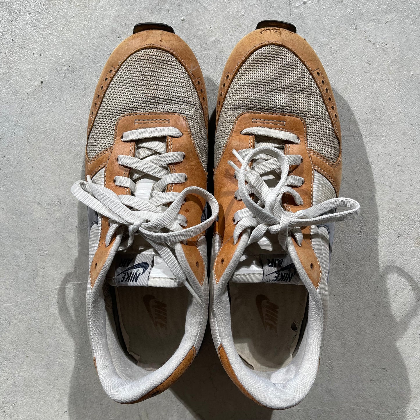 00s Nike Vector 'Desert Clay' Trainers- 9