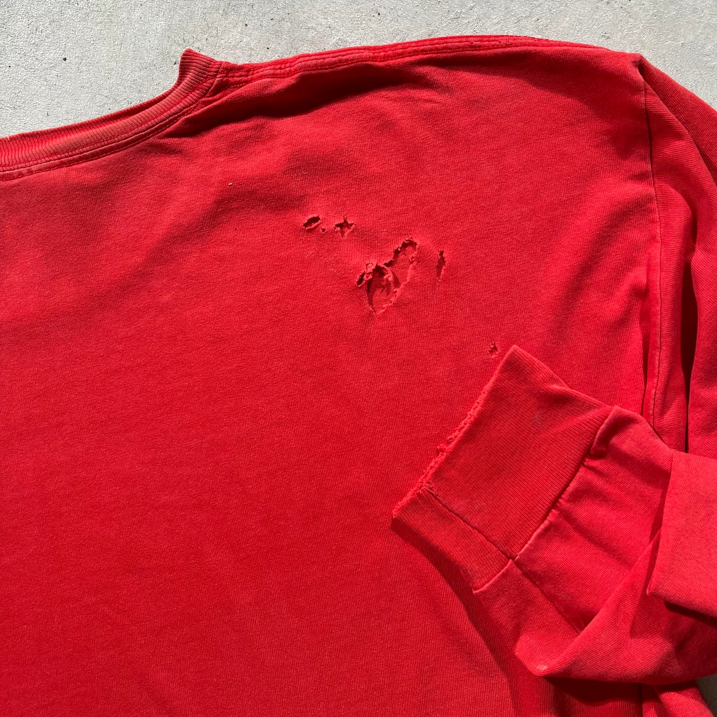 00s Faded and Thrashed 'Read!' Long Sleeve Tee- XXL