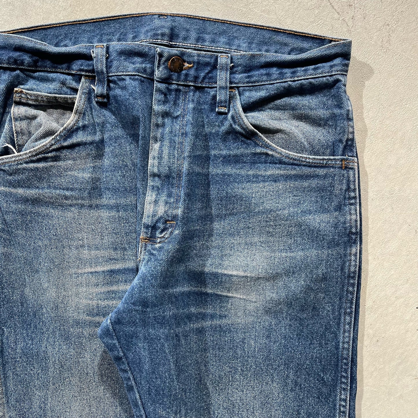 00s Faded Dark Wash Denim- 33