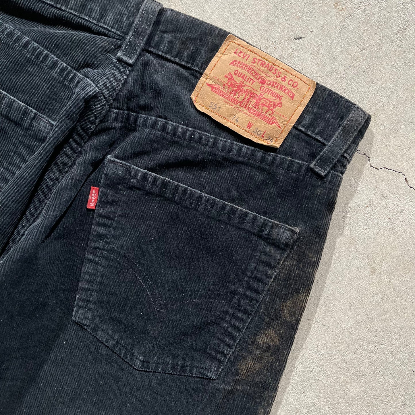 00s Levi's Corduroy 551's- 30