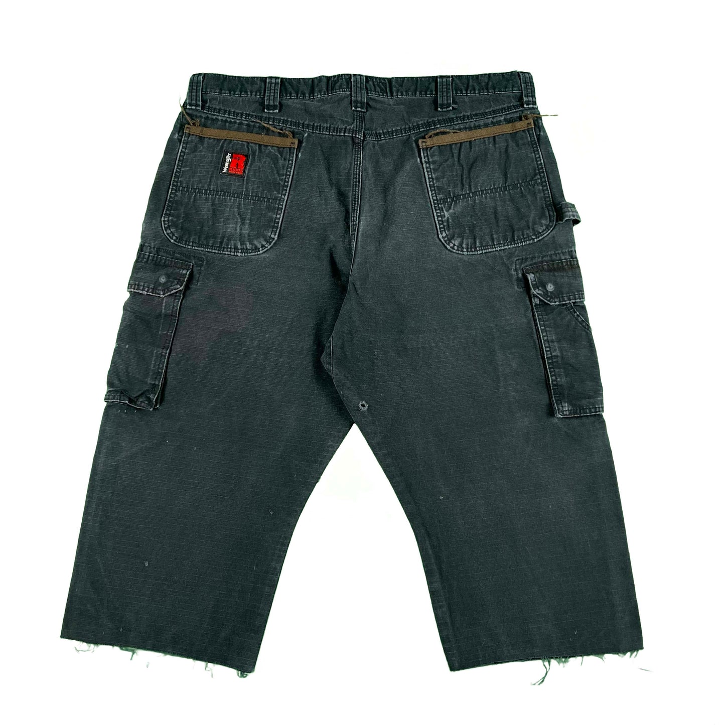 Faded & Thrashed Black Wrangler Riggs Capris- 40x20