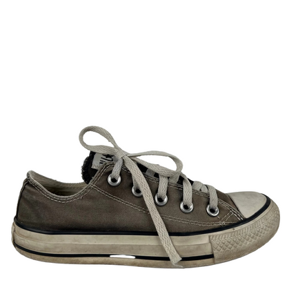 00s Sun Faded Black Converse- M's 4,W's 5.5