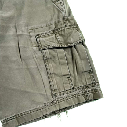 00s Baggy Levi's Cargo Shorts- SELECT PAIR