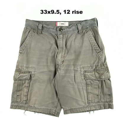 00s Baggy Levi's Cargo Shorts- SELECT PAIR