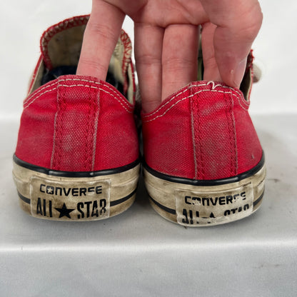Faded Red Converse- M's 6, W's 7.5